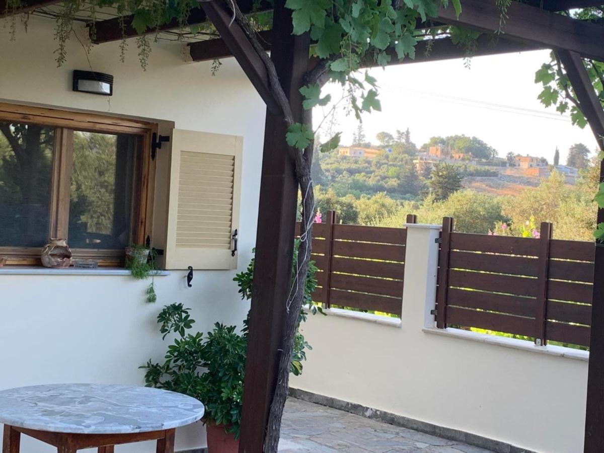 Villa Fatima Vríszesz Kültér fotó