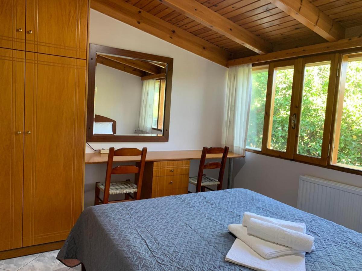 Villa Fatima Vríszesz Kültér fotó